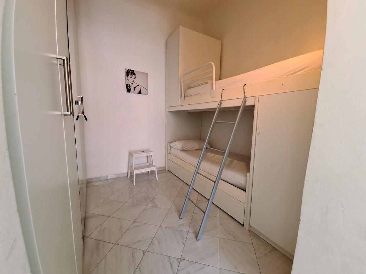 Casa Cici A 50 Mt Dal Mare Apartment Finale Ligure Bagian luar foto