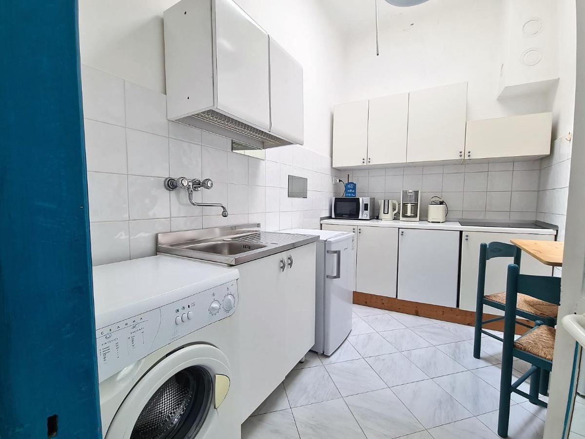 Casa Cici A 50 Mt Dal Mare Apartment Finale Ligure Bagian luar foto