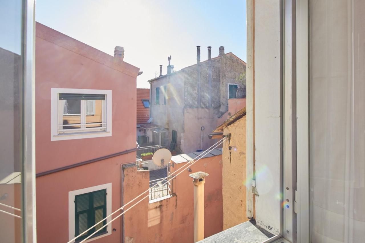 Casa Cici A 50 Mt Dal Mare Apartment Finale Ligure Bagian luar foto